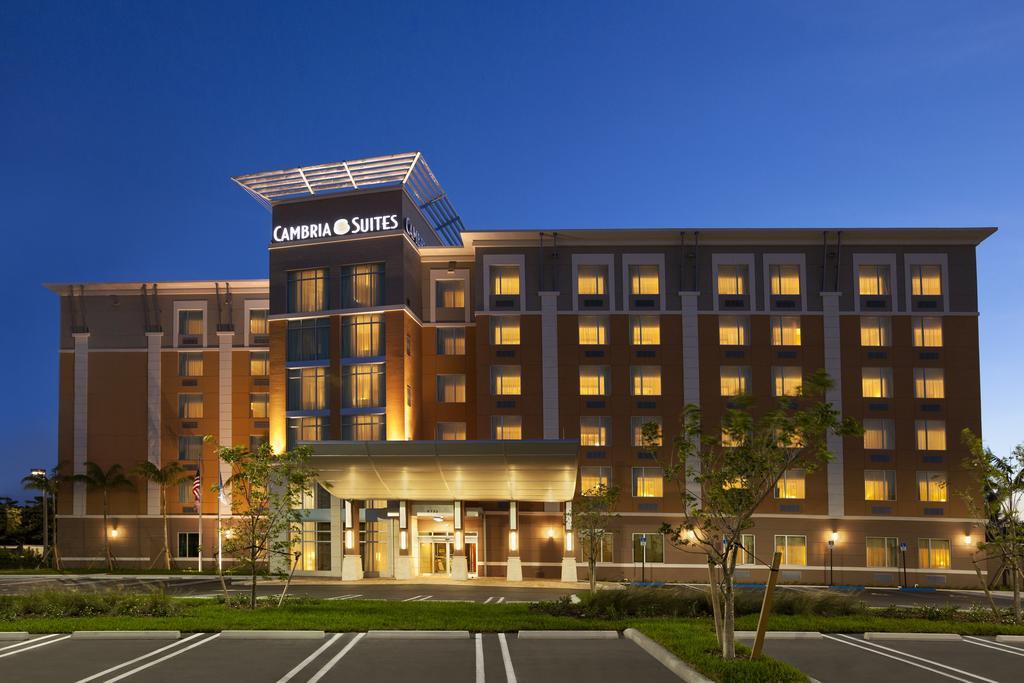 Cambria Hotel Denver International Airport Орора Екстер'єр фото