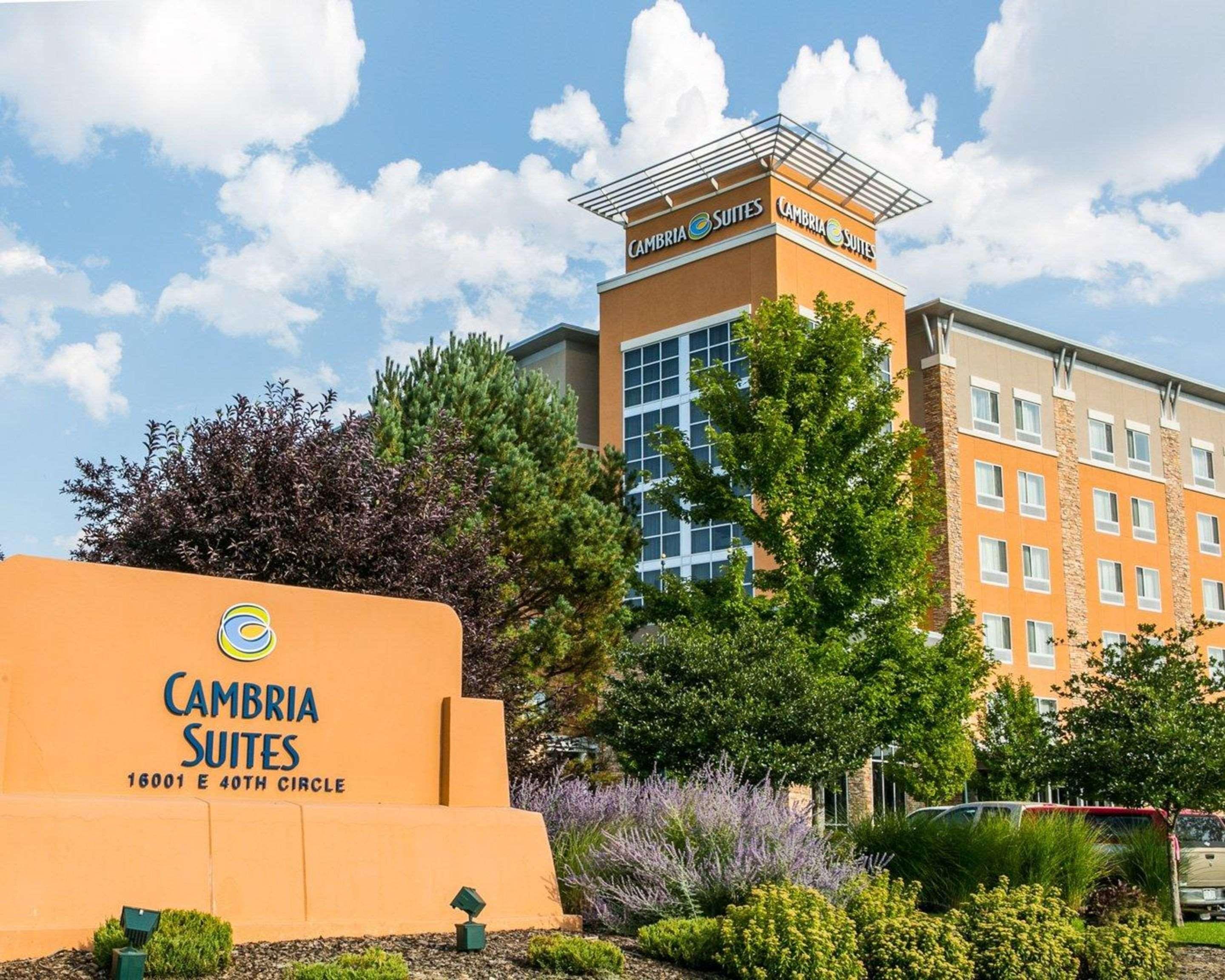 Cambria Hotel Denver International Airport Орора Екстер'єр фото