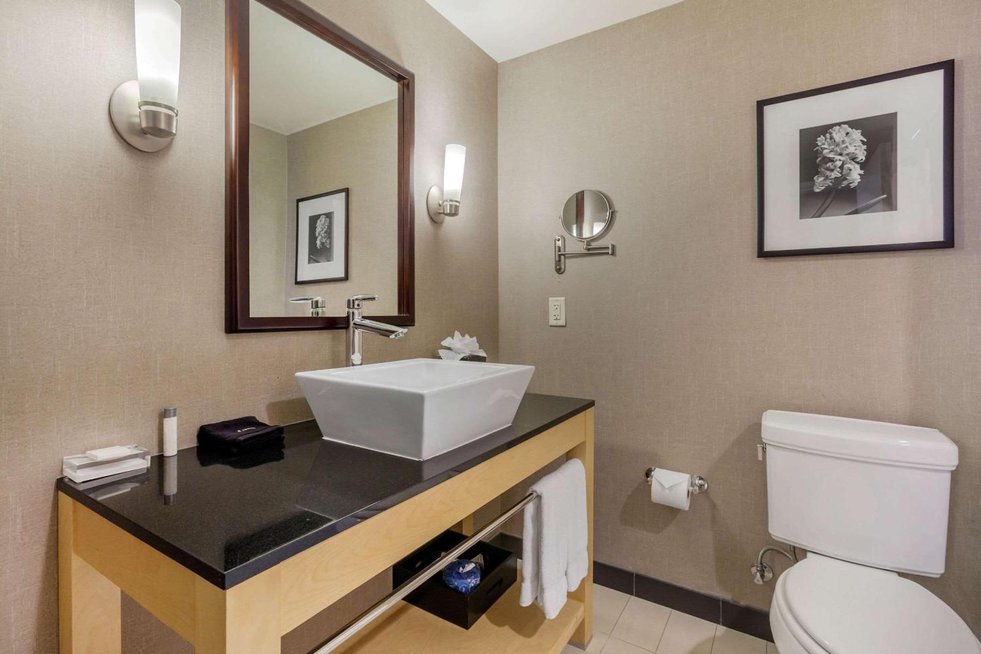 Cambria Hotel Denver International Airport Орора Екстер'єр фото