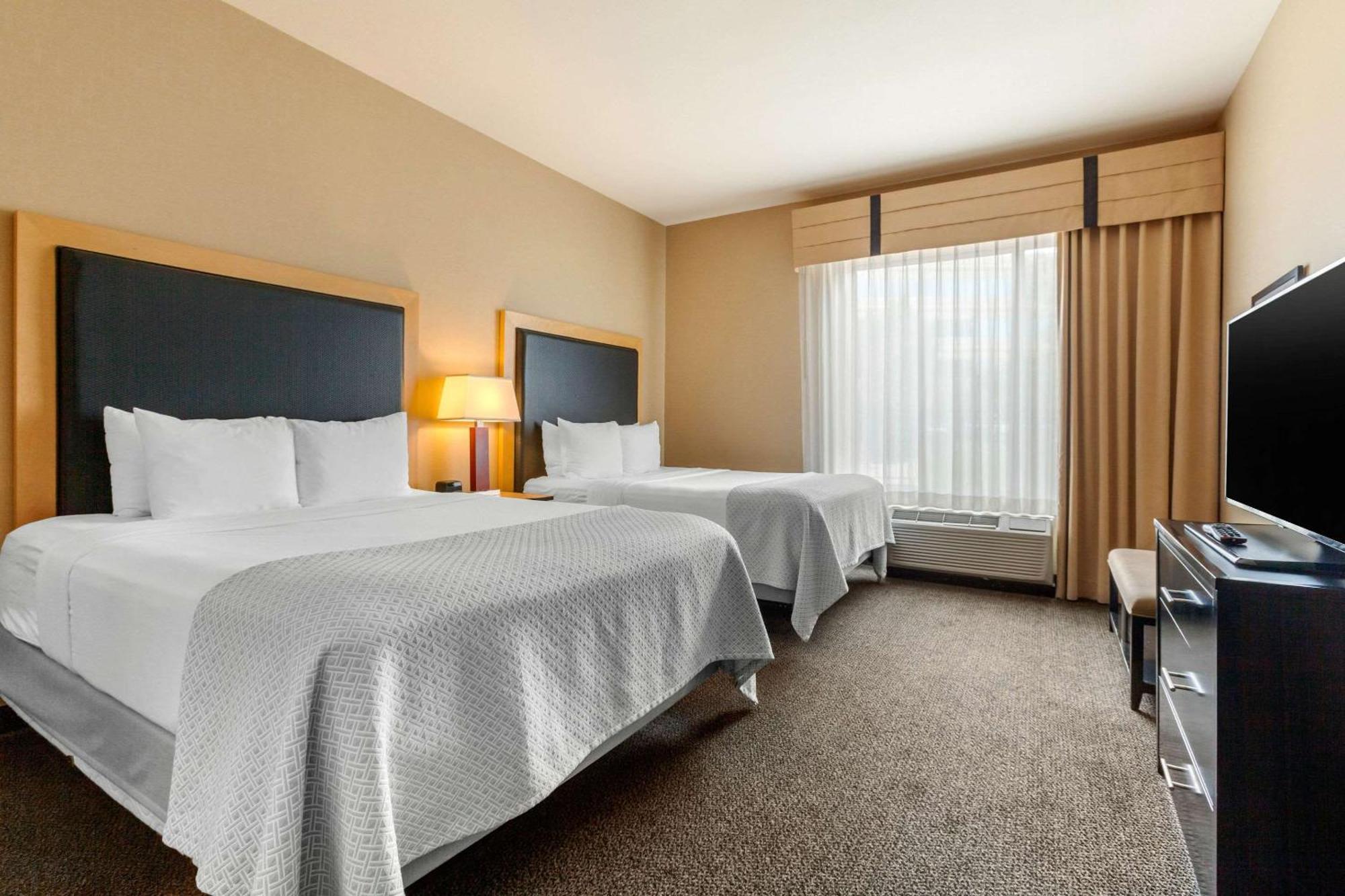 Cambria Hotel Denver International Airport Орора Екстер'єр фото